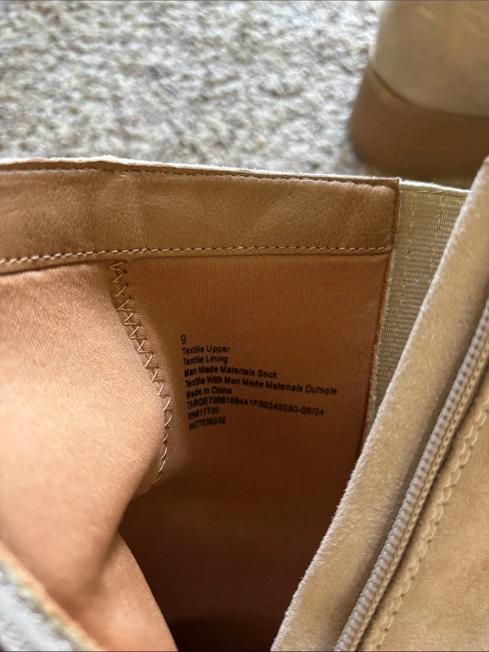 Universal Thread boots size 9